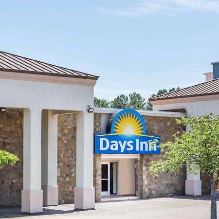 Days Inn By Wyndham Charlottesville/University Area Esterno foto