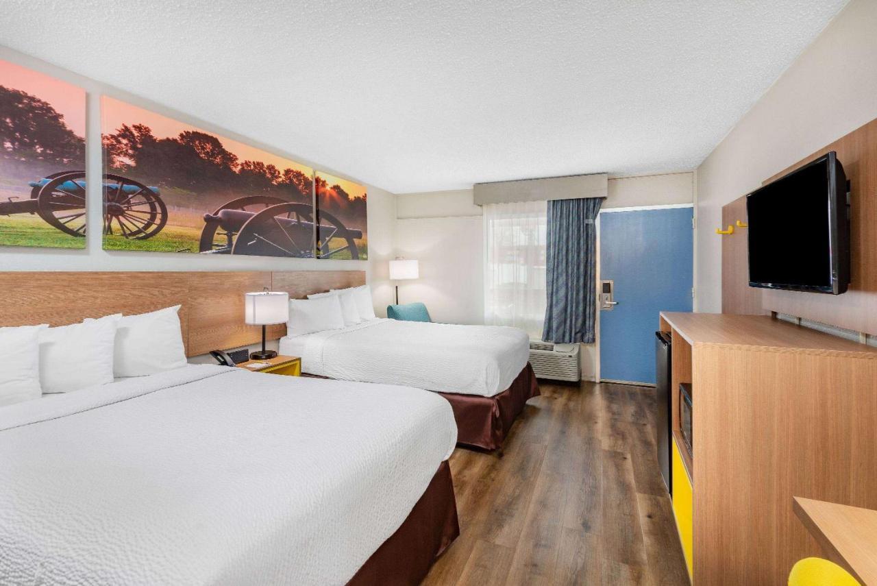 Days Inn By Wyndham Charlottesville/University Area Esterno foto